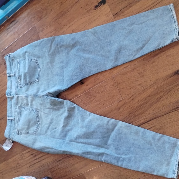 40X32 Athletic Slim Abercrombie Jeans - Picture 6 of 6